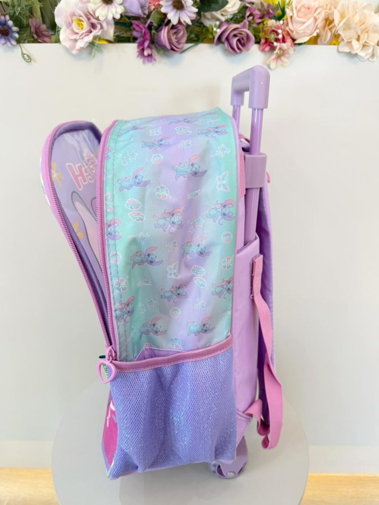Mochila Infantil C/ Rodinhas Angel e Stitch Roxa Tam. 16