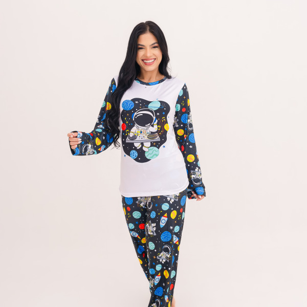 Pijama Adulto Feminino Longo Astronauta DJ Preto